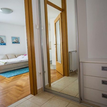 Apartment Luka Загреб Экстерьер фото
