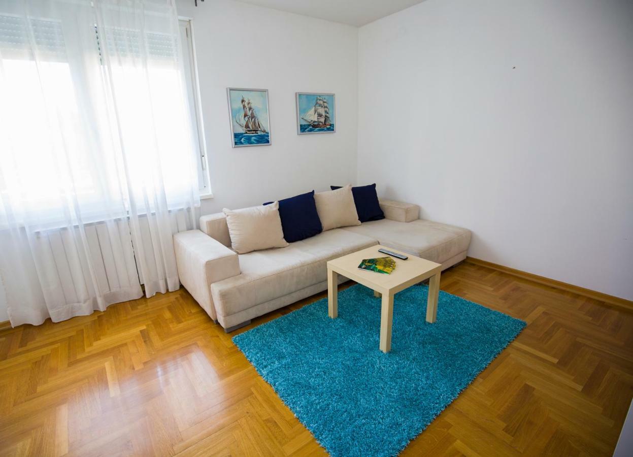 Apartment Luka Загреб Экстерьер фото