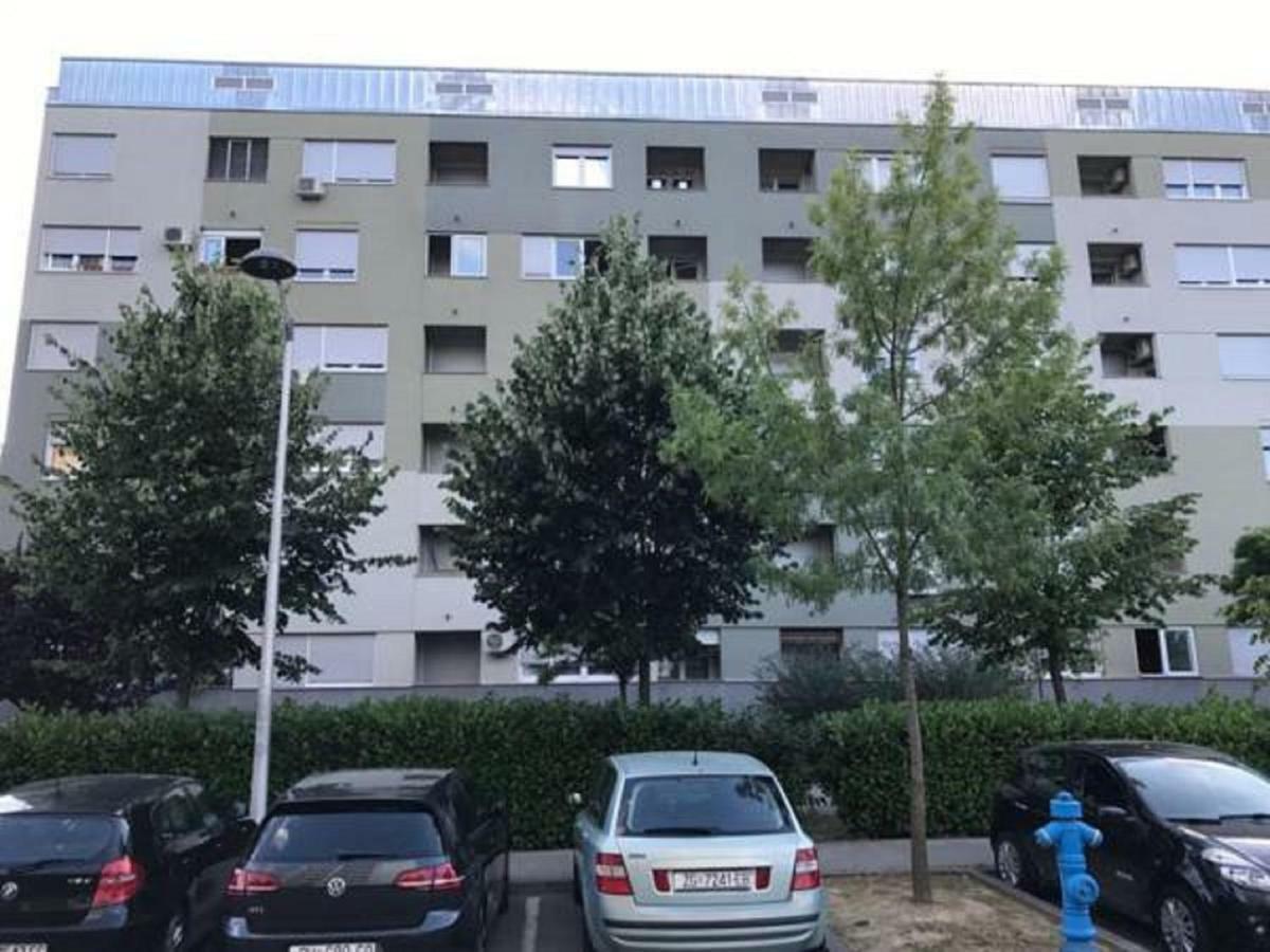 Apartment Luka Загреб Экстерьер фото